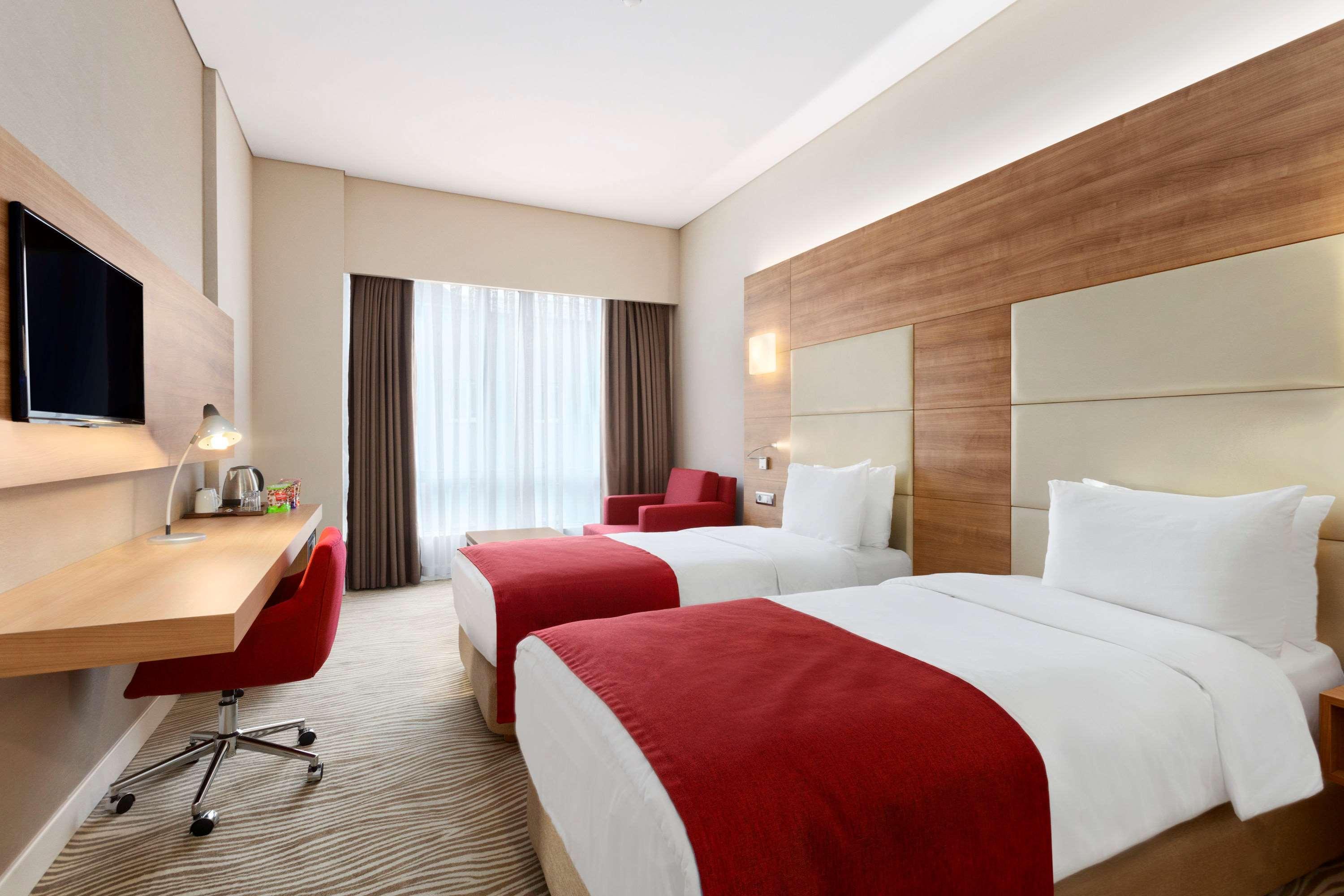 Ramada Encore Istanbul Kartal Екстериор снимка