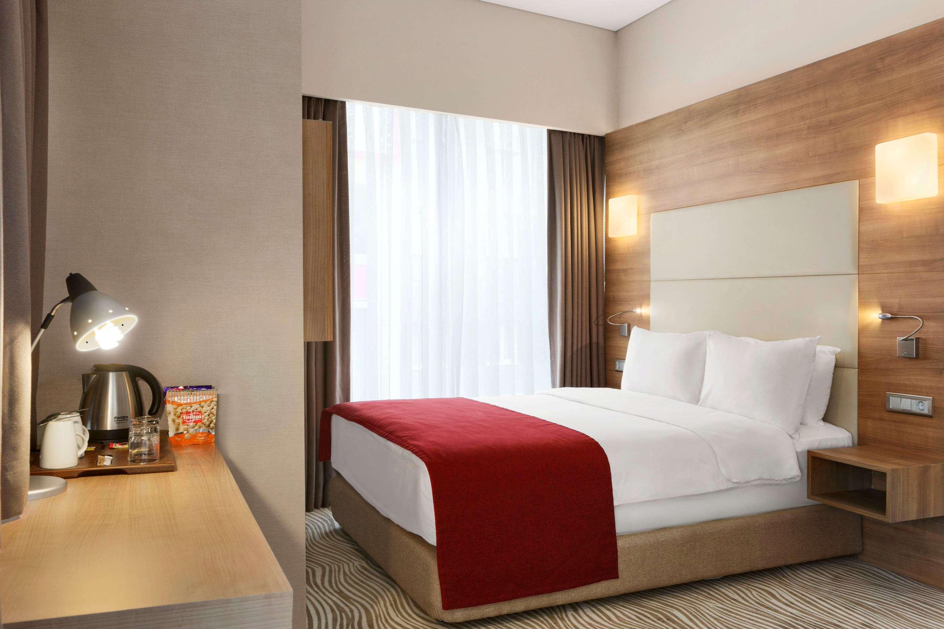 Ramada Encore Istanbul Kartal Екстериор снимка