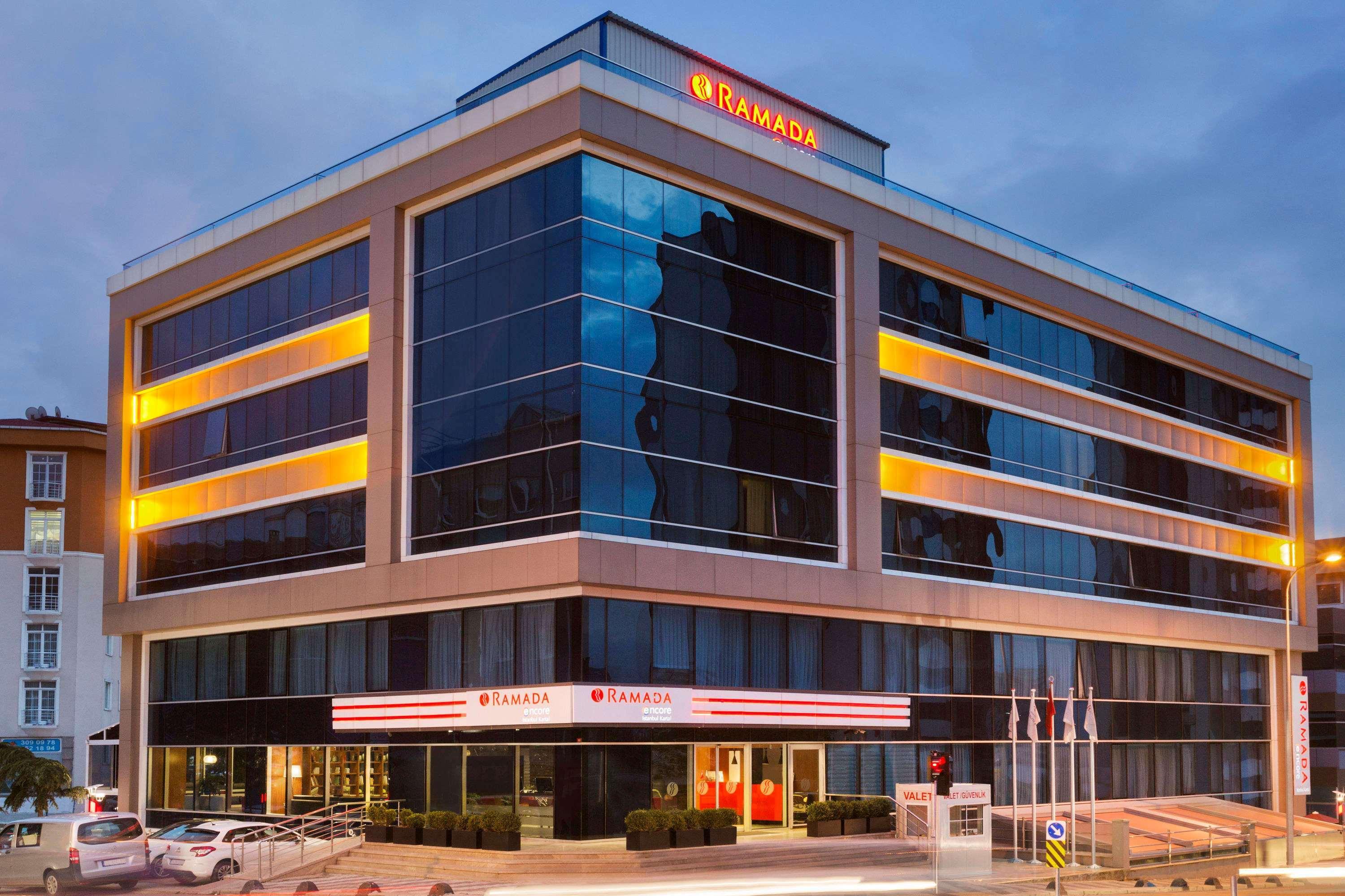Ramada Encore Istanbul Kartal Екстериор снимка
