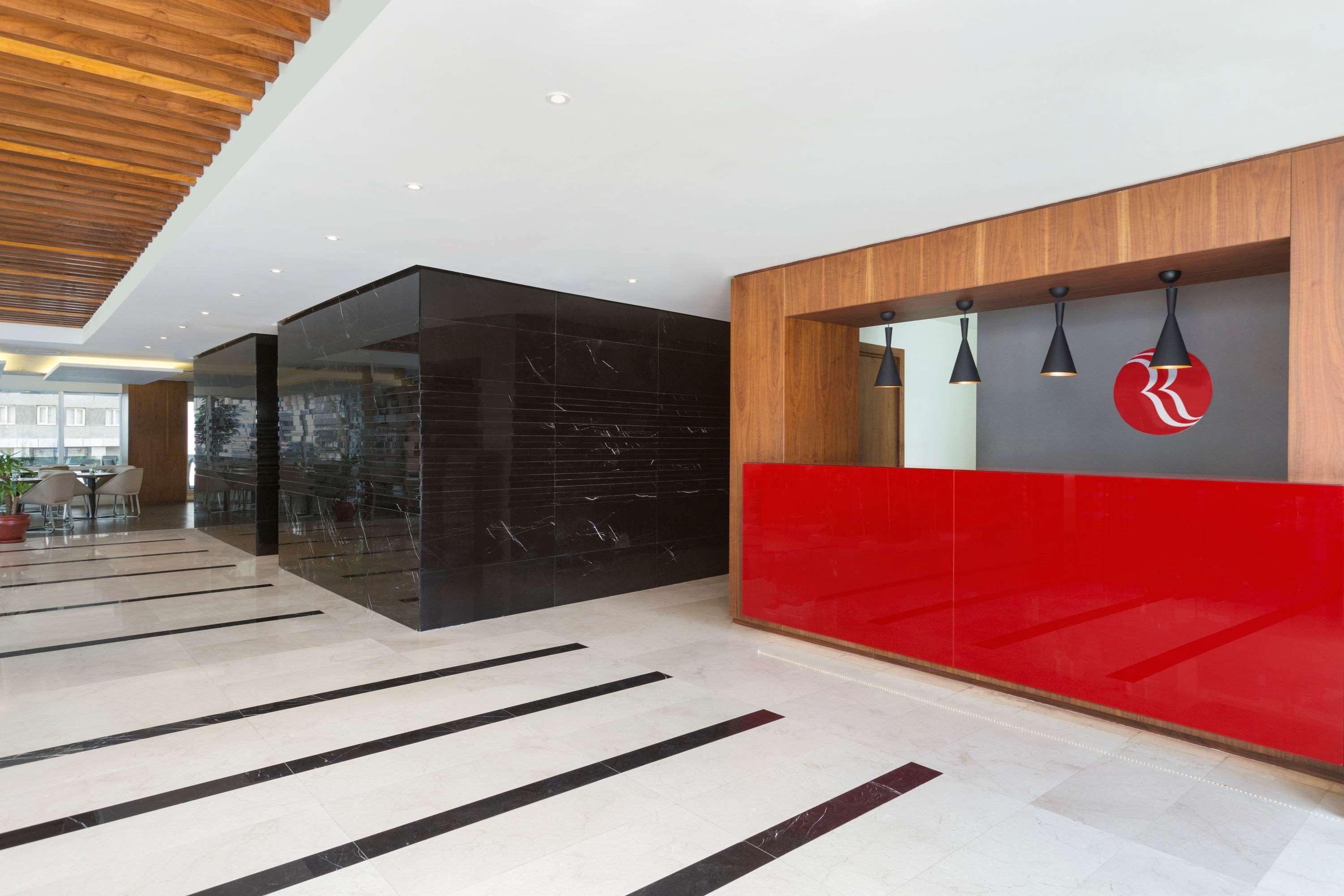 Ramada Encore Istanbul Kartal Екстериор снимка