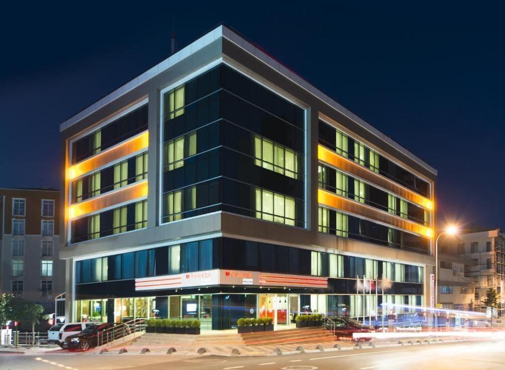 Ramada Encore Istanbul Kartal Екстериор снимка
