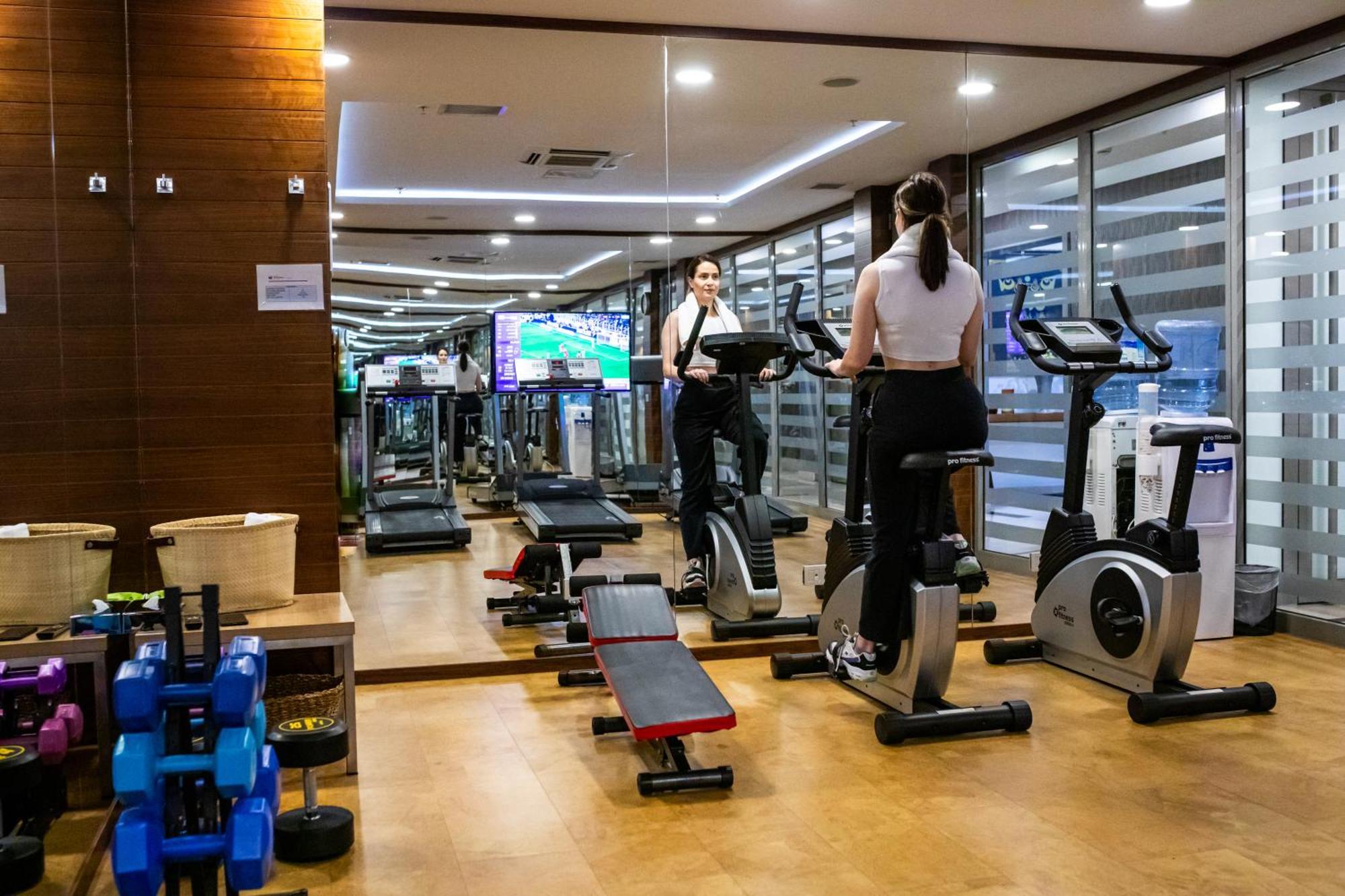 Ramada Encore Istanbul Kartal Екстериор снимка