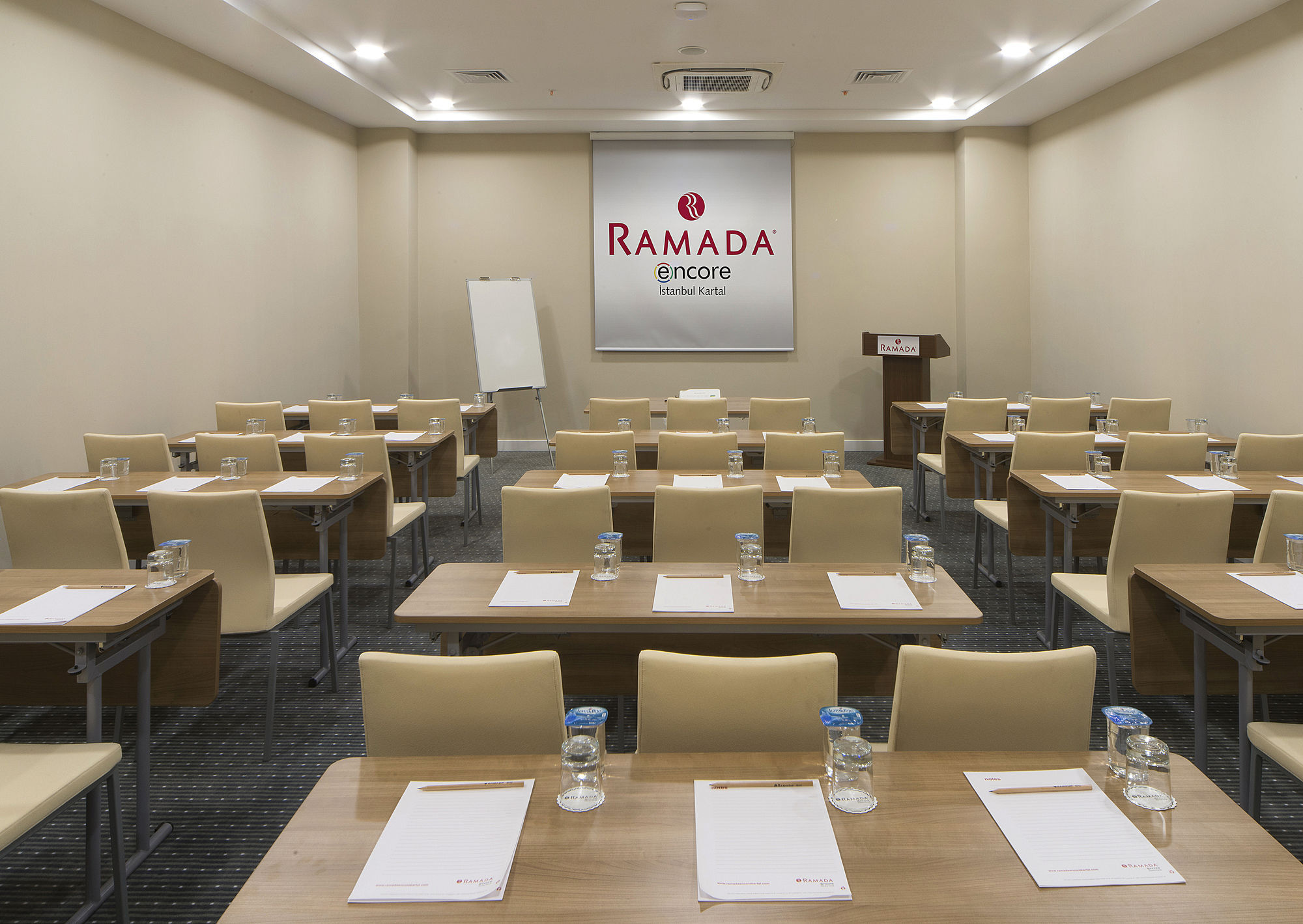 Ramada Encore Istanbul Kartal Екстериор снимка
