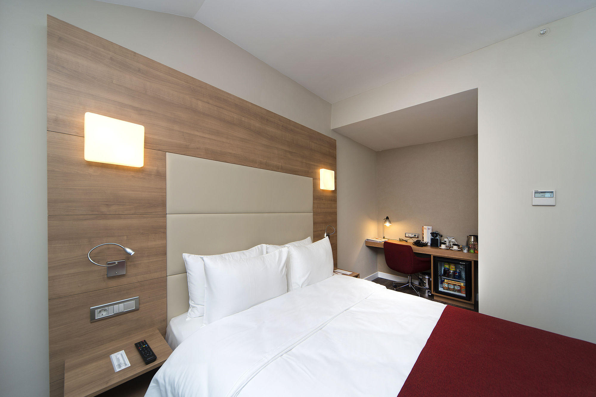 Ramada Encore Istanbul Kartal Екстериор снимка